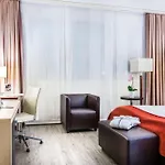 Ξενοδοχείο Western Premier 4*