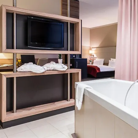 Western Premier Novina Hotel