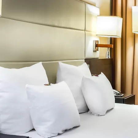 Hotel Western Premier Novina 4*