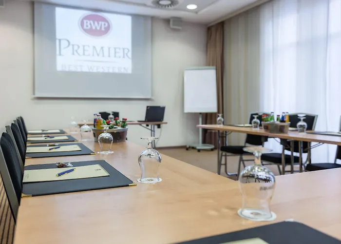 Western Premier Novina Hotel 4*