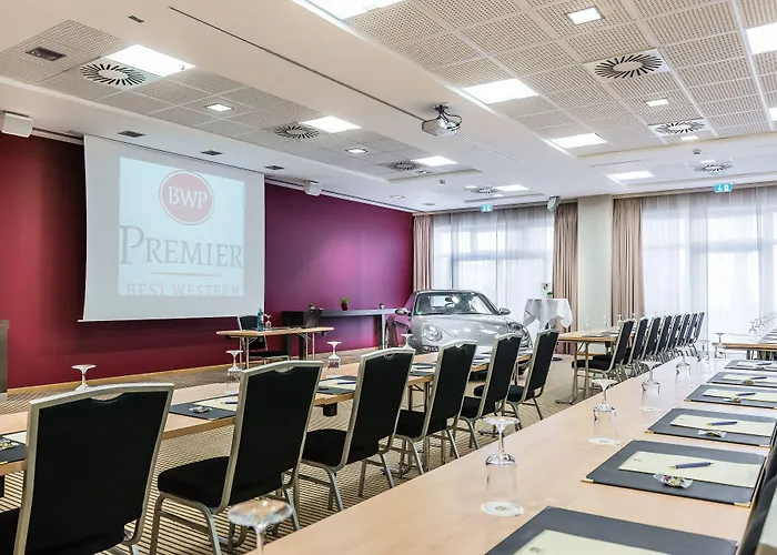 Hotel Western Premier Novina