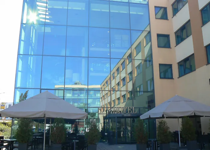 Hotel Western Premier Novina