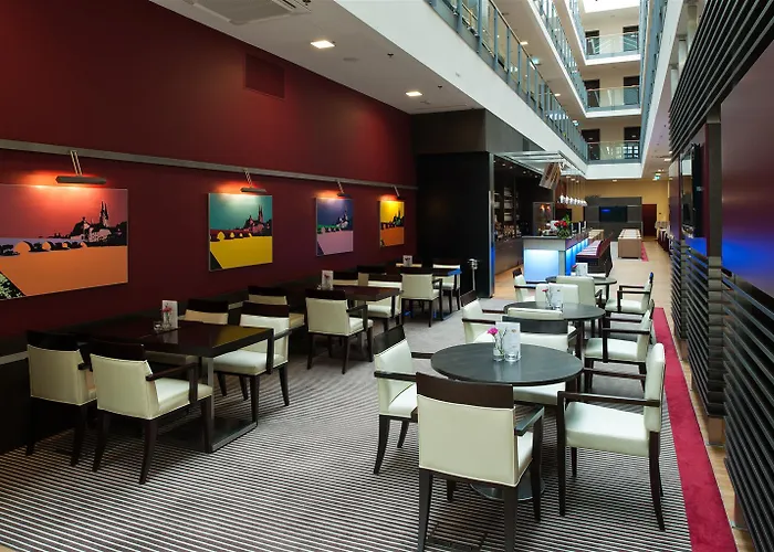 Hotel Western Premier Novina