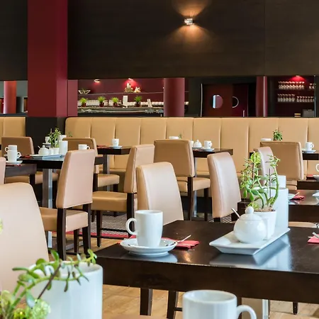 Hotel Western Premier Novina 4*