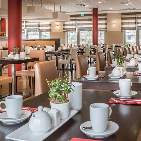 Hotel Western Premier Novina
