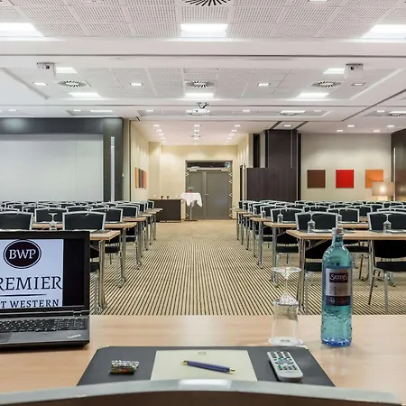 Western Premier Novina Hotel 4*