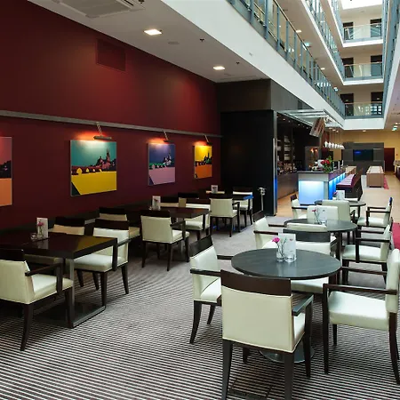 Hotel Western Premier Novina