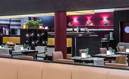 Hotel Western Premier Novina